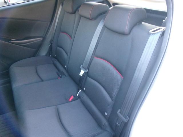 ＭＡＺＤＡ２ １５Ｓ　ブラックトーンエディション　純正ナビ　ＤＶＤ再生　Ｂｌｕｅｔｏｏｔｈ　フルセグＴＶ　衝突軽減ブレーキ　踏み間違い防止　レーンアシスト　ＥＴＣ　ＬＥＤヘッドライト　１６インチアルミ　コーナーソナー　ヘッドアップディスプレイ（20枚目）