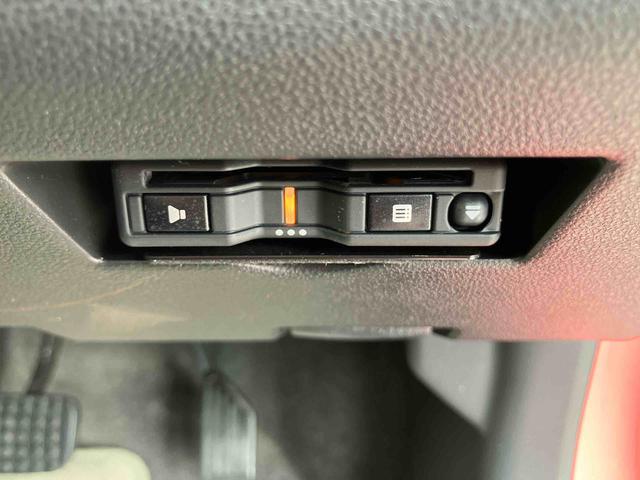 ブーン スタイル　ホワイトリミテッド　ＳＡＩＩＩ　純正７インチメモリーナビ　ドラレコ　ＥＴＣ　衝突回避支援ブレーキ　全周囲カメラ電動格納ミラー　オートエアコン　プッシュボタンスタート　キーフリー　コーナーセンサー　プラズマクラスター（7枚目）