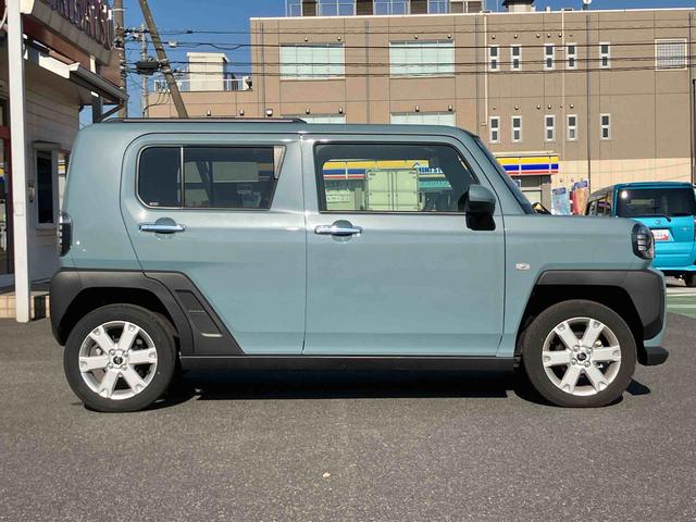 タフト Ｇ　クロムベンチャー　オーディオレス　衝突回避支援ブレーキ　誤発進抑制装置　アイドリングストップ　スマートキー　プッシュボタンスタート　盗難防止装置　イモビライザー　シートヒーター　オートライト　ＬＥＤヘッドライト（10枚目）