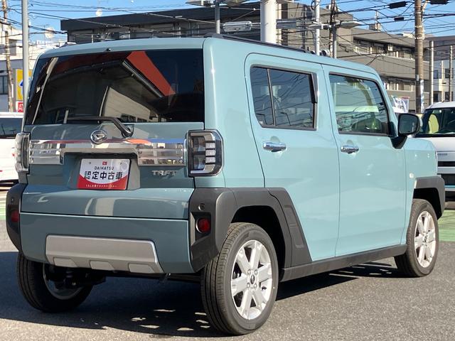 タフト Ｇ　クロムベンチャー　オーディオレス　衝突回避支援ブレーキ　誤発進抑制装置　アイドリングストップ　スマートキー　プッシュボタンスタート　盗難防止装置　イモビライザー　シートヒーター　オートライト　ＬＥＤヘッドライト（14枚目）