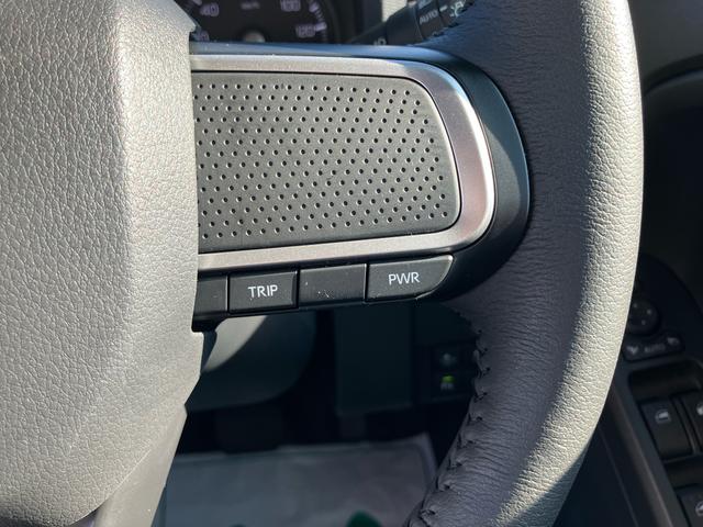 タフト Ｇ　クロムベンチャー　オーディオレス　衝突回避支援ブレーキ　誤発進抑制装置　アイドリングストップ　スマートキー　プッシュボタンスタート　盗難防止装置　イモビライザー　シートヒーター　オートライト　ＬＥＤヘッドライト（25枚目）