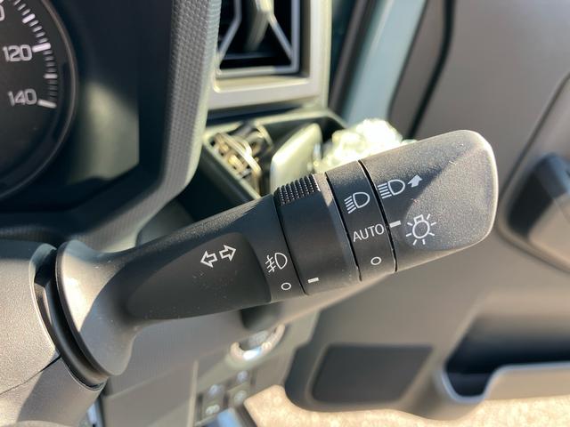 タフト Ｇ　クロムベンチャー　オーディオレス　衝突回避支援ブレーキ　誤発進抑制装置　アイドリングストップ　スマートキー　プッシュボタンスタート　盗難防止装置　イモビライザー　シートヒーター　オートライト　ＬＥＤヘッドライト（30枚目）