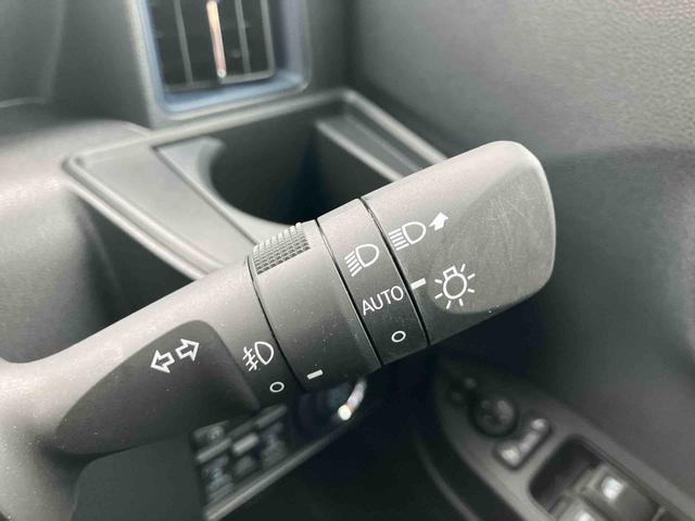 タント カスタムRS 4WD エコアイドル非装着車 両側電動スライドドア/純正アルミ/シートヒーター/LEDヘッドライト/コーナーセンサー/サイドエアバック/次世代スマートアシスト/衝突回避ブレーキ/キーフリー/15インチアルミ/バックカメラ(28枚目)