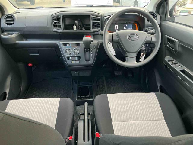 ミライース Ｌ　ＳＡＩＩＩ　スマアシＩＩＩ／マルチリフレクターハロゲンヘッドランプ／オートライト／コーナーセンサー／マニュアルエアコン／可倒式ドアミラー／キーレスエントリー／１３インチフルホイールキャップ（9枚目）