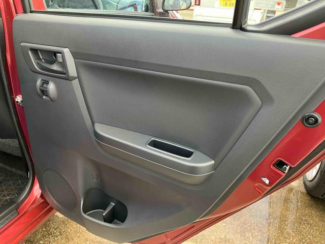 ミライース Ｌ　ＳＡＩＩＩ　スマアシＩＩＩ／マルチリフレクターハロゲンヘッドランプ／オートライト／コーナーセンサー／マニュアルエアコン／可倒式ドアミラー／キーレスエントリー／１３インチフルホイールキャップ（33枚目）