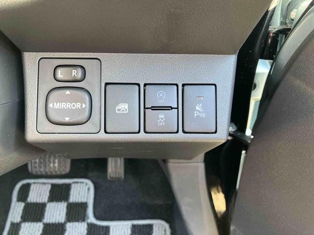 コペン ローブ　電動開閉式ルーフ　ＬＥＤヘッドライト　ハロゲンフォグランプ　キーフリーシステム　シートヒーター　オートエアコン　１６インチアルミホイール（21枚目）