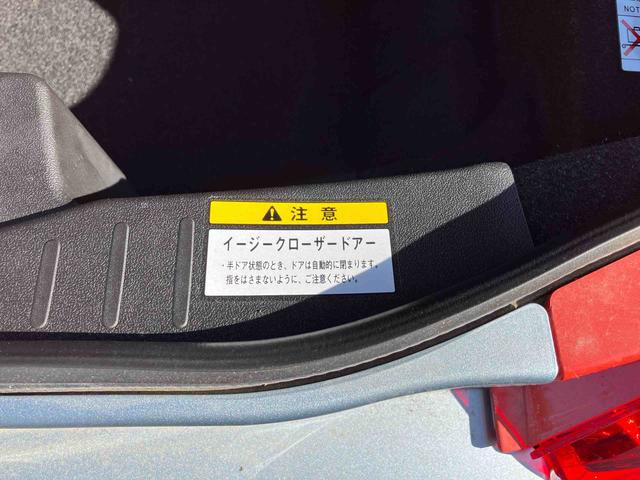 コペン ローブ　電動開閉式ルーフ　ＬＥＤヘッドライト　ハロゲンフォグランプ　キーフリーシステム　シートヒーター　オートエアコン　１６インチアルミホイール（31枚目）