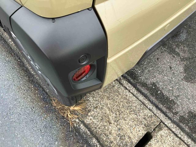 タフト Ｇ　ダーククロムベンチャー　ガラスルーフ／ルーフレール／ＬＥＤヘッドライト／オートライト／シートヒーター／次世代スマートアシスト／バックカメラ／キーフリー／コーナーセンサー／サイドエアバック／自動追従クルコン（30枚目）