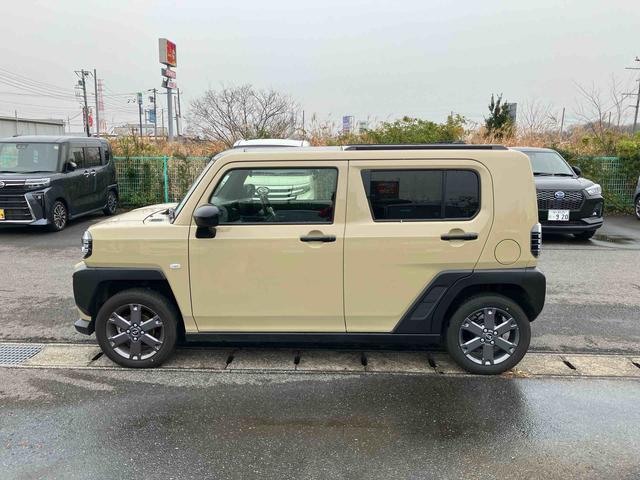 タフト Ｇ　ダーククロムベンチャー　ガラスルーフ／ルーフレール／ＬＥＤヘッドライト／オートライト／シートヒーター／次世代スマートアシスト／バックカメラ／キーフリー／コーナーセンサー／サイドエアバック／自動追従クルコン（41枚目）