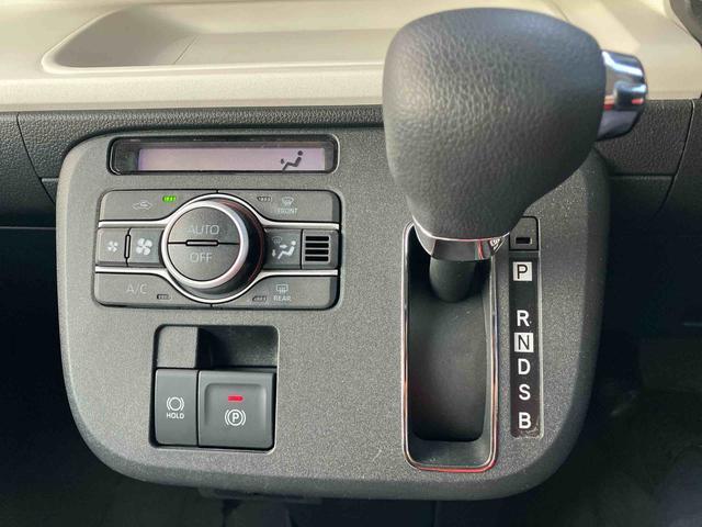 ムーヴキャンバス ストライプスＧ　両側パワースライドドア／ＬＥＤヘッドライト／オートライト／シートヒーター／次世代スマートアシスト／キーフリー／コーナーセンサー／サイドエアバック／バックカメラ／保温カップホルダー（3枚目）