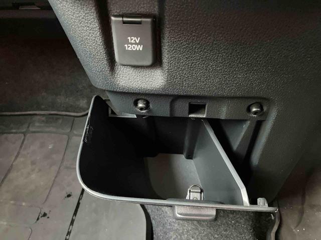 ムーヴキャンバス ストライプスＧ　両側パワースライドドア／ＬＥＤヘッドライト／オートライト／シートヒーター／次世代スマートアシスト／キーフリー／コーナーセンサー／サイドエアバック／バックカメラ／保温カップホルダー（6枚目）