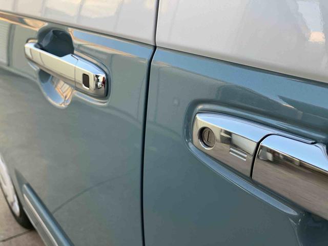 ムーヴキャンバス ストライプスＧ　両側パワースライドドア／ＬＥＤヘッドライト／オートライト／シートヒーター／次世代スマートアシスト／キーフリー／コーナーセンサー／サイドエアバック／バックカメラ／保温カップホルダー（29枚目）