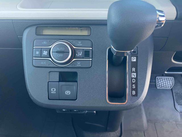 ムーヴキャンバス ストライプスＧ　ＬＥＤヘッドライト／両側電動スライドドア／コーナーセンサー／アイドリングストップ／衝突回避支援システム／横滑り防止装置／オートライト／オートエアコン／キーフリー／電動格納ミラー／電動パーキングブレーキ（12枚目）