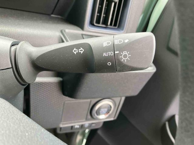 タント L スライドドア LEDヘッドライト オートライト プッシュボタンスターター オート格納ドアミラー オートエアコン 上下2段調節式デッキボード コーナーセンサー 衝突被害軽減ブレーキ(12枚目)