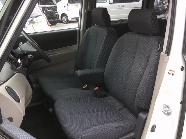 パレット ＸＳ　両側スライド・片側電動　ナビ　ＴＶ　ＨＩＤ　スマートキー　電動格納ミラー　ベンチシート　ＡＴ　盗難防止システム　ＡＢＳ　アルミホイール　衝突安全ボディ　エアコン　パワーステアリング　パワーウィンドウ（8枚目）