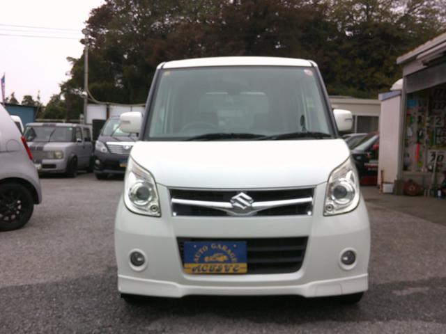 パレット ＸＳ　両側スライド・片側電動　ナビ　ＴＶ　ＨＩＤ　スマートキー　電動格納ミラー　ベンチシート　ＡＴ　盗難防止システム　ＡＢＳ　アルミホイール　衝突安全ボディ　エアコン　パワーステアリング　パワーウィンドウ（13枚目）