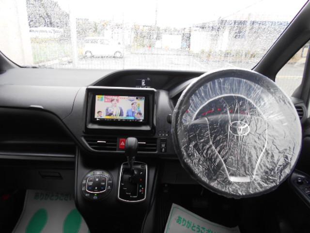 ノア X ウェルキャブ 助手席リフトアップシート車/全国対応1年保証付/天井モニタ-/DVD再生ナビTV/自動ドア/AUTOライト/Bluetooth/1オーナー/8人乗り(30枚目)
