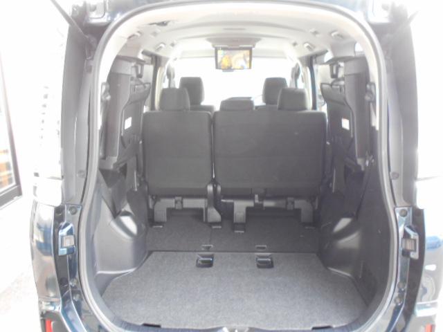 ヴォクシー X 全国対応1年保証付き/Toyota Safety Sense/DVD再生ナビフルセグTV/両側自動ドア/バックモニタ-/Bluetooth/USBポート/1オーナー/8人乗り(21枚目)
