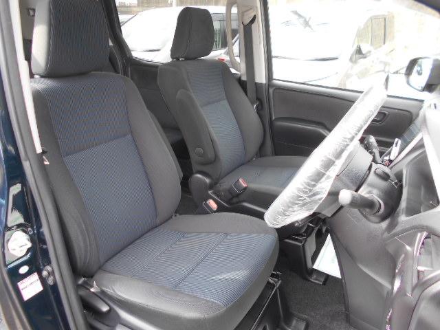 ヴォクシー X 全国対応1年保証付き/Toyota Safety Sense/DVD再生ナビフルセグTV/両側自動ドア/バックモニタ-/Bluetooth/USBポート/1オーナー/8人乗り(29枚目)