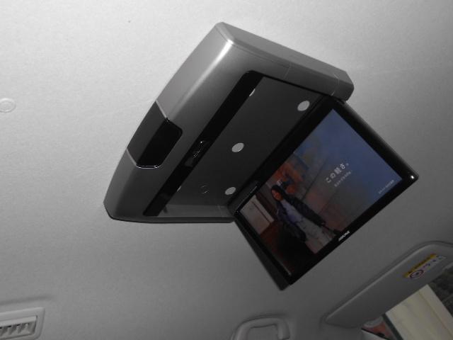 ビアンテ グランツ－スカイアクティブ　全国対応１年保証付／天井モニタ－／ＤＶＤ再生ナビフルセグＴＶ／両側自動ドア／バックモニタ－／ＥＴＣ／ＨＩＤ／フォグ／Ｂｌｕｅｔｏｏｔｈ／１オーナー／８人乗り（11枚目）