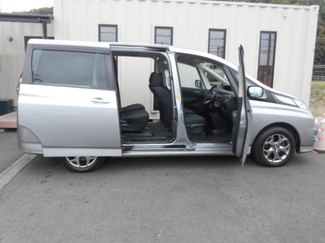 ビアンテ グランツ－スカイアクティブ　全国対応１年保証付／天井モニタ－／ＤＶＤ再生ナビフルセグＴＶ／両側自動ドア／バックモニタ－／ＥＴＣ／ＨＩＤ／フォグ／Ｂｌｕｅｔｏｏｔｈ／１オーナー／８人乗り（15枚目）