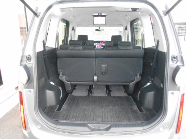 ビアンテ グランツ－スカイアクティブ　全国対応１年保証付／天井モニタ－／ＤＶＤ再生ナビフルセグＴＶ／両側自動ドア／バックモニタ－／ＥＴＣ／ＨＩＤ／フォグ／Ｂｌｕｅｔｏｏｔｈ／１オーナー／８人乗り（18枚目）