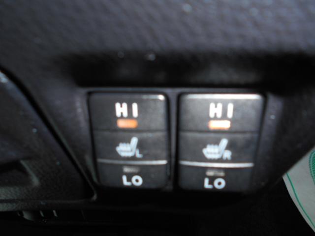 シートヒーター付きなので遊び付かれた後にくる寒さにもこれがあれば温いですね！