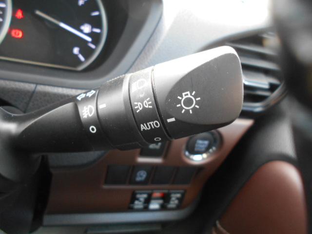 オートライトも付いてます！
