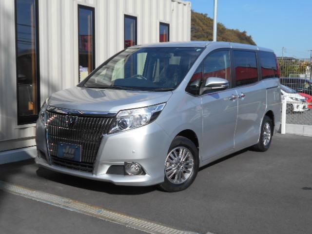 規約上‘車検整備付’とは、ユーザー整備等ではなく国交省認可の指定工場にて整備を実施することが整備付の規約となりますので、納車時はお客様の目で国交省認可の工場で整備したかどうかを確認して下さい。