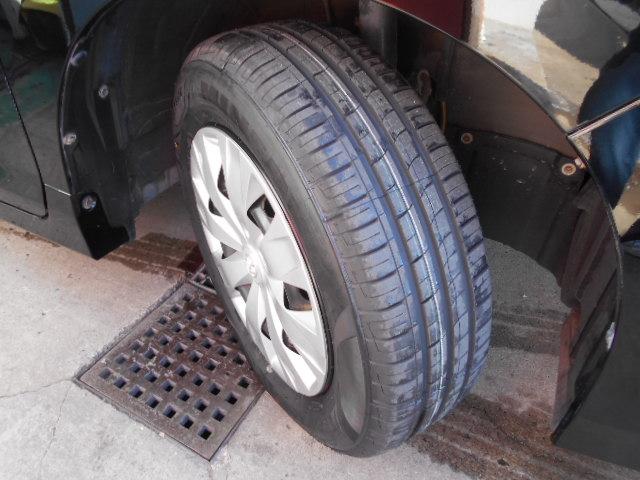 ヴォクシー Ｘ　全国対応１年保証付／天井モニタ－／ＤＶＤビデオ再生ナビフルセグＴＶ／ＥＴＣ／自動ドア／バックモニタ－／Ｂｌｕｅｔｏｏｔｈ／ＡＵＴＯライト／ＬＥＤ／キ－レス／１オーナー／新品タイヤ／７人乗り（45枚目）