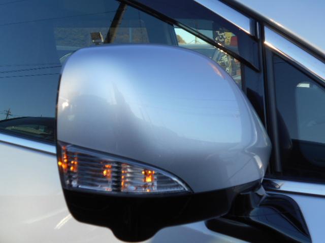 エルグランド 250ハイウェイスター 全国対応1年保証付き/天井モニタ-/DVD再生ナビTV/両側自動ドア/PUSHスタート/Bluetooth/USBポート/100V電源/オットマン/アラウンドビューモニター/7人乗/1オーナー/4WD(51枚目)