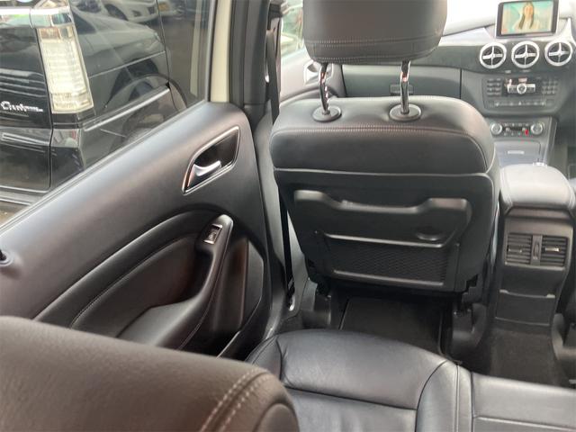 Bクラス B180 ブルーエフィシェンシースポーツナイトPKG 純正フルセグTVナビ・ETC・パワーシート・ハーフレザーシート・Bluetooth接続・バックカメラ・ステアリングスイッチ・クリアランスソナー・キーレス(54枚目)