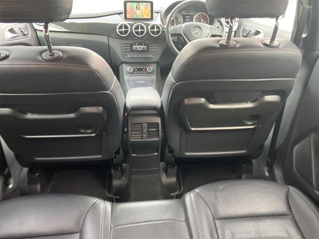 Bクラス B180 ブルーエフィシェンシースポーツナイトPKG 純正フルセグTVナビ・ETC・パワーシート・ハーフレザーシート・Bluetooth接続・バックカメラ・ステアリングスイッチ・クリアランスソナー・キーレス(55枚目)