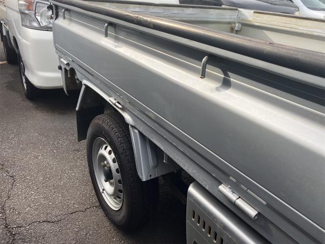 ハイゼットトラック EXT 5MT・三方開・軽トラック・4WD・荷台作業灯(9枚目)