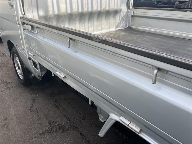 ハイゼットトラック EXT 5MT・三方開・軽トラック・4WD・荷台作業灯(14枚目)