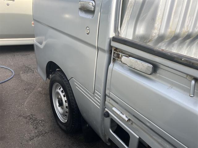 ハイゼットトラック EXT 5MT・三方開・軽トラック・4WD・荷台作業灯(15枚目)