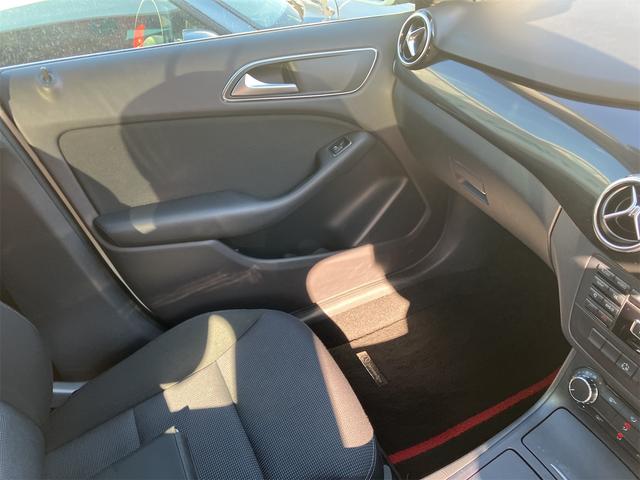 Ｂクラス Ｂ１８０　フルセグＴＶナビ・バックカメラ・ドライブレコーダー・クリアランスソナー・Ｂｌｕｅｔｏｏｔｈ接続・ＵＳＢ端子・キーレス・ＥＴＣ（38枚目）