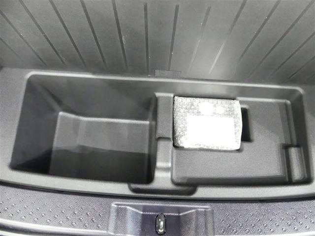 シエンタ Ｇ　乗車定員７人　両側電動スライド　ウオークスルー　ワンオーナー　記録簿　キーレス　ＣＤ　盗難防止装置　アイドリングストップ　メモリーナビ　フルセグ（15枚目）