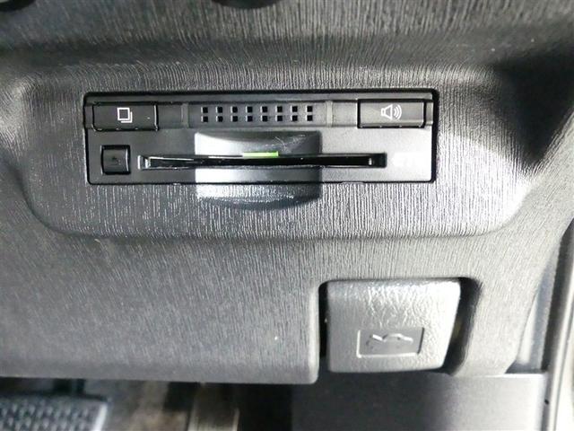 プリウス Ｓ　アルミホイール　記録簿　キーレス　ＣＤ　盗難防止装置　ハイブリッド　ＨＩＤヘッドライト　メモリーナビ　フルセグ（15枚目）