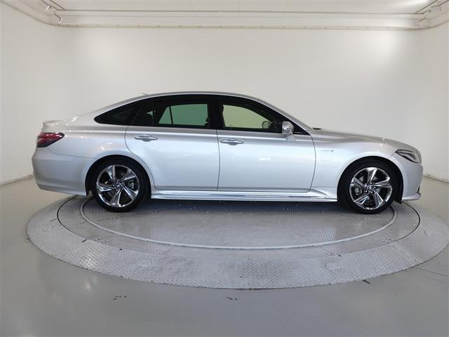 クラウンハイブリッド ＲＳアドバンス　１００Ｖ電源　ドラレコ　ミュージックプレイヤー接続可　電動シート　アルミホイール　ワンオーナー　ＬＥＤヘッドランプ　記録簿　キーレス　ＣＤ　盗難防止装置　ハイブリッド　オートクルーズコントロール（25枚目）