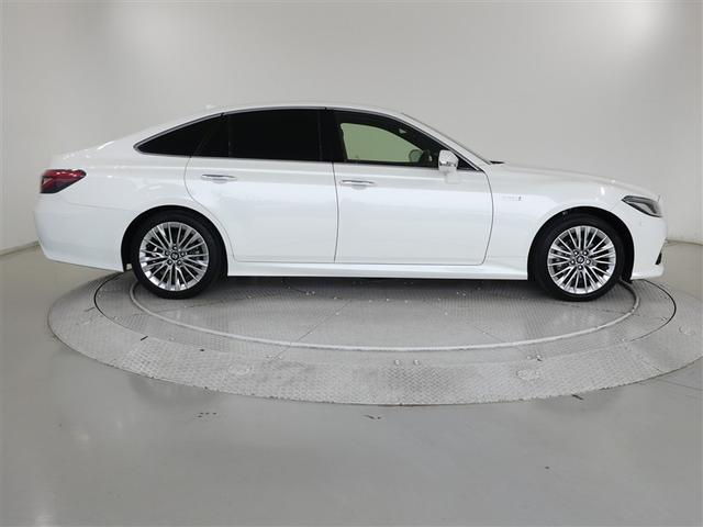 クラウンハイブリッド Ｓ　エレガンススタイル　ハイブリッド保証　衝突被害軽減ブレーキ　１００Ｖ電源　ドラレコ　Ｂｌｕｅｔｏｏｔｈ　電動シート　ＬＥＤライト　スマートキー　オートクルーズコントロール　８インチナビ　パノラミックビューモニター　ＥＴＣ（25枚目）