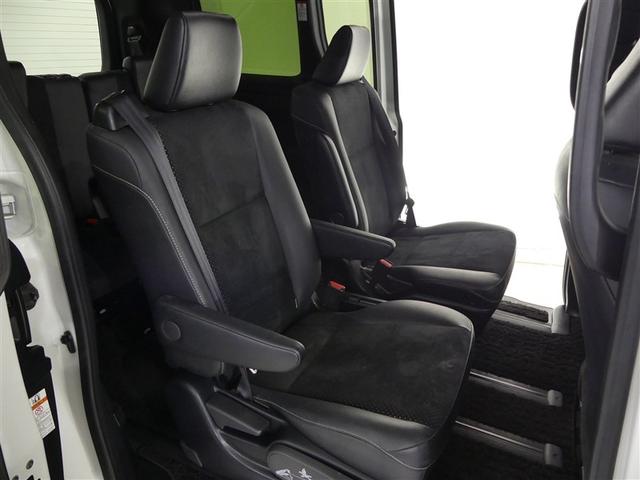 ヴォクシー ＺＳ　煌ＩＩＩ　乗車定員７人　アルミホイール　両側電動スライド　ウオークスルー　ワンオーナー　ＬＥＤヘッドランプ　キーレス　ＣＤ　Ｗエアコン　盗難防止装置　アイドリングストップ　オートクルーズコントロール　フルセグ（15枚目）