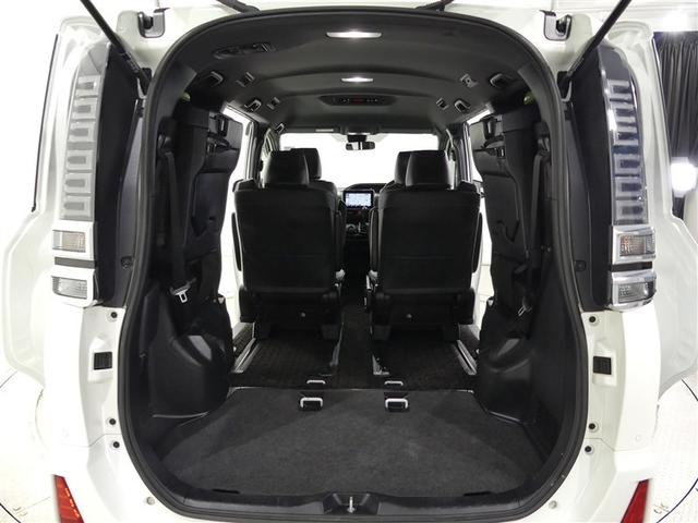 ヴォクシー ＺＳ　煌ＩＩＩ　乗車定員７人　アルミホイール　両側電動スライド　ウオークスルー　ワンオーナー　ＬＥＤヘッドランプ　キーレス　ＣＤ　Ｗエアコン　盗難防止装置　アイドリングストップ　オートクルーズコントロール　フルセグ（17枚目）