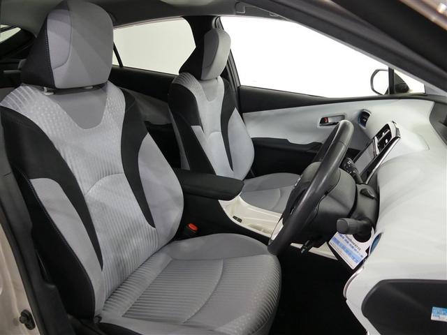 プリウス Ａ　アルミホイール　ワンオーナー　ＬＥＤヘッドランプ　記録簿　キーレス　ＣＤ　盗難防止装置　ハイブリッド　オートクルーズコントロール　メモリーナビ　フルセグ（11枚目）