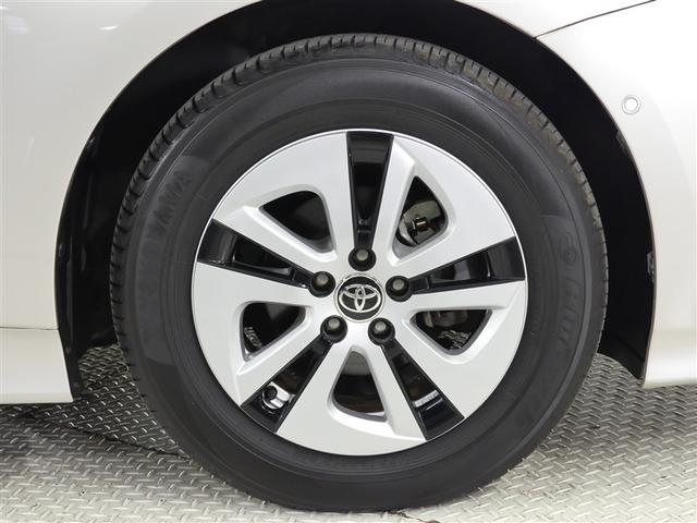 プリウス Ａ　アルミホイール　ワンオーナー　ＬＥＤヘッドランプ　記録簿　キーレス　ＣＤ　盗難防止装置　ハイブリッド　オートクルーズコントロール　メモリーナビ　フルセグ（21枚目）