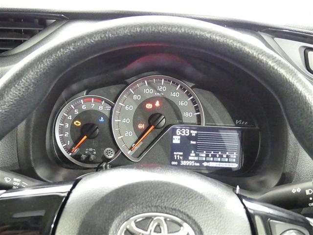 ヴィッツ Ｆ　衝突被害軽減ブレーキ　Ｂｌｕｅｔｏｏｔｈ　アルミホイール　キーレス　ＣＤ　盗難防止装置　アイドリングストップ　メモリーナビ　バックカメラ　ＥＴＣ（16枚目）