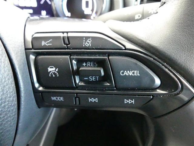 ヤリス ハイブリッドＺ　ミュージックプレイヤー接続可　展示・試乗車　ＬＥＤヘッドランプ　記録簿　キーレス　ＣＤ　盗難防止装置　ハイブリッド　オートクルーズコントロール　メモリーナビ　フルセグ（11枚目）