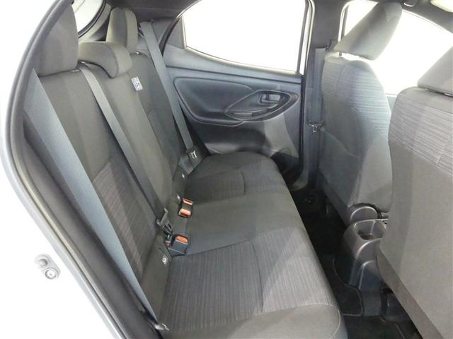 ヤリス ハイブリッドＺ　ミュージックプレイヤー接続可　展示・試乗車　ＬＥＤヘッドランプ　記録簿　キーレス　ＣＤ　盗難防止装置　ハイブリッド　オートクルーズコントロール　メモリーナビ　フルセグ（14枚目）