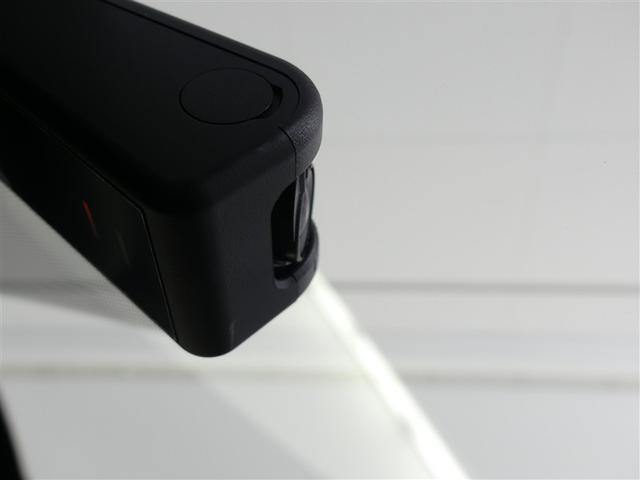 カローラクロス ハイブリッド Z ドラレコ ミュージックプレイヤー接続可 電動シート アルミホイール LEDヘッドランプ キーレス 盗難防止装置 ハイブリッド オートクルーズコントロール メモリーナビ フルセグ(6枚目)