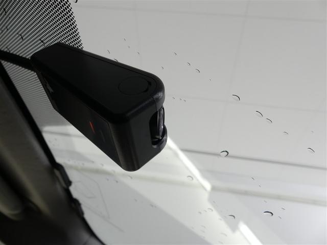 プリウスα Ｓ　ドラレコ　アルミホイール　記録簿　キーレス　ＣＤ　盗難防止装置　ハイブリッド　オートクルーズコントロール　メモリーナビ　フルセグ（5枚目）